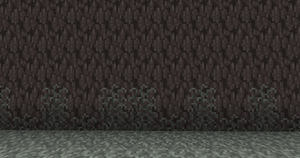 Blady mech porastający inne bloki.png