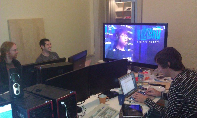 Plik:Mojang Blizzard.jpg